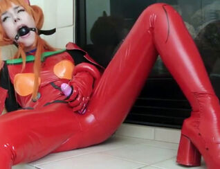 Cool anime stunner in spandex catsuit delights plaything